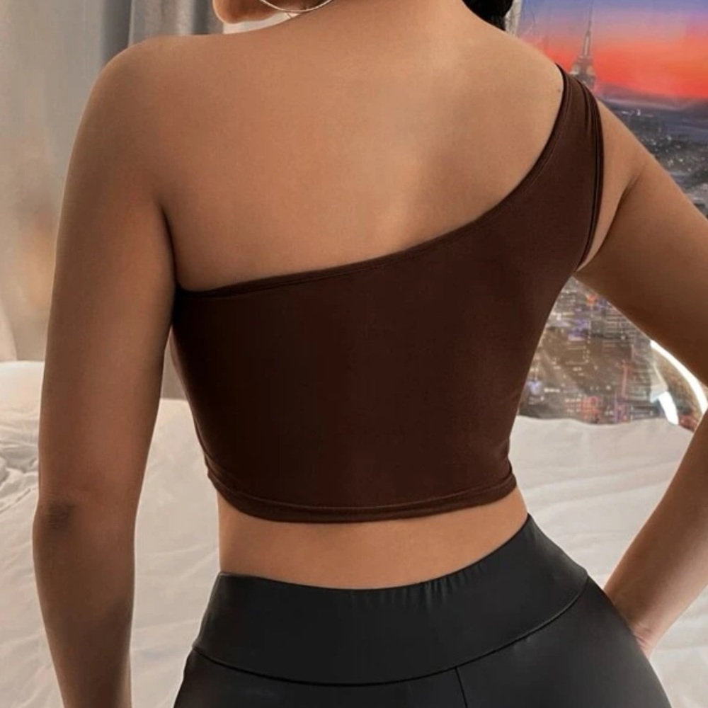 Crop top - Picture 2 of 2